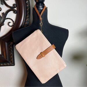 Garuglieri Women’s Made in Italy Peach Brown Leather Wristlet NEW without Tags